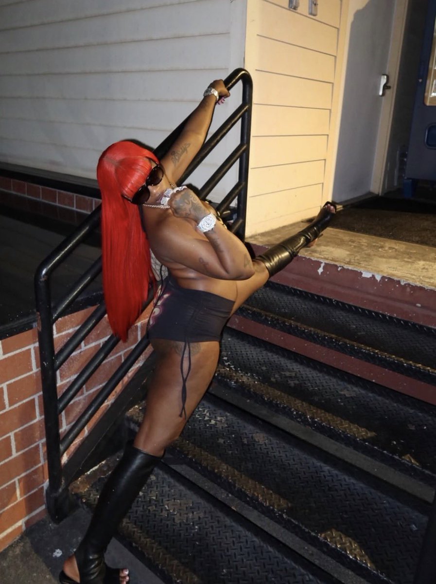 SexyyRed314_'s tweet photo. https://t.co/s8lqADZwbu