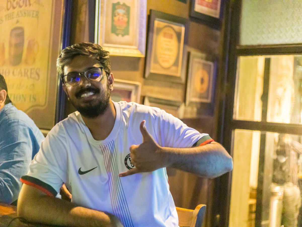 ChelseaDelhi's tweet photo. Just ONE week to go! π
The wait is almost over. @chelseafc fans, are you ready for the @premierleague to be back? π΅π₯
Chelsea vs Bournemouth Official Fan Meet at Level Up, Bowling & Arcade Bar! π’π
ποΈ Register: https://t.co/TldcdZCFVh
#CHEBOU #ChelseaFCOSC #ChelseaIndia https://t.co/Kw6cBRp2ii
