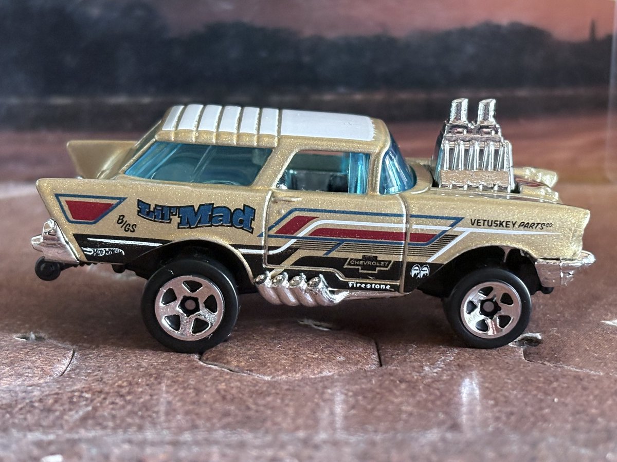 bdjskaks___899's tweet photo. Hot Wheels Basic
Wagon 9/10
2026 Mix K
2026 First Editions

’57 Nomad (Lil’ Mud) https://t.co/GHPTZ7QmS2