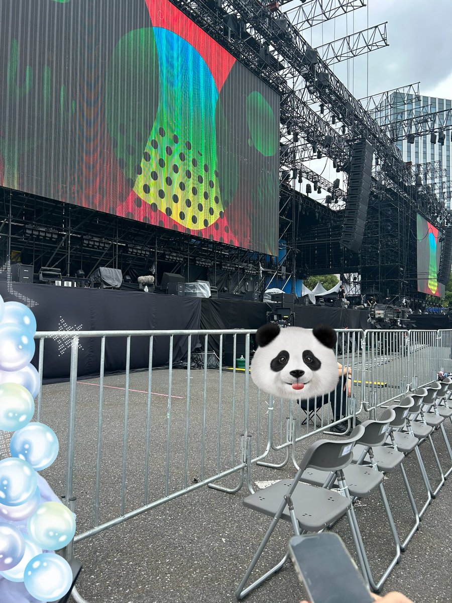 nct2020Love's tweet photo. 今年もa-nationに来た～! 今回はJNJM枠でアプグレは外れちゃったけど、Bブロック2列目だった！アプグレじゃなくても全然見れますけど！楽しい❣️ https://t.co/80a72sl8VM