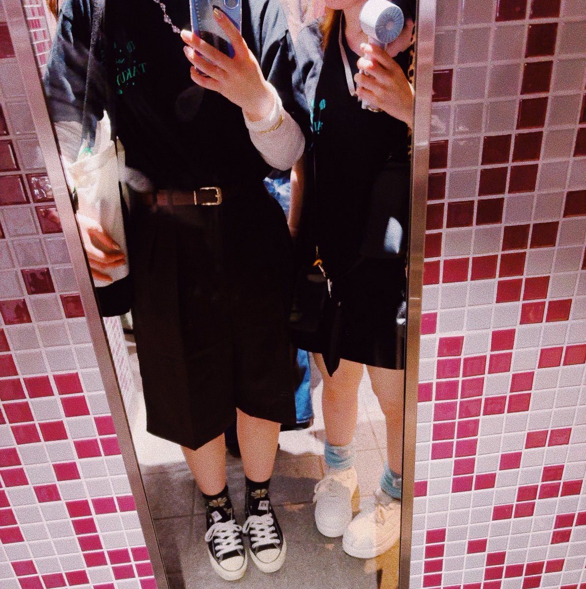 683042_'s tweet photo. 𝟢𝟪𝟢𝟪 ⭒ 𝖺𝗅𝗈𝗍𝖺𝗄𝗎 🦕🦖 #超特急_ESCORT https://t.co/X5VpK9FGp1
