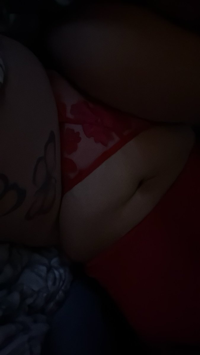 msssbarbiee's tweet photo. https://t.co/Q9lYp1nj2J https://t.co/s3Q6xJDlQg