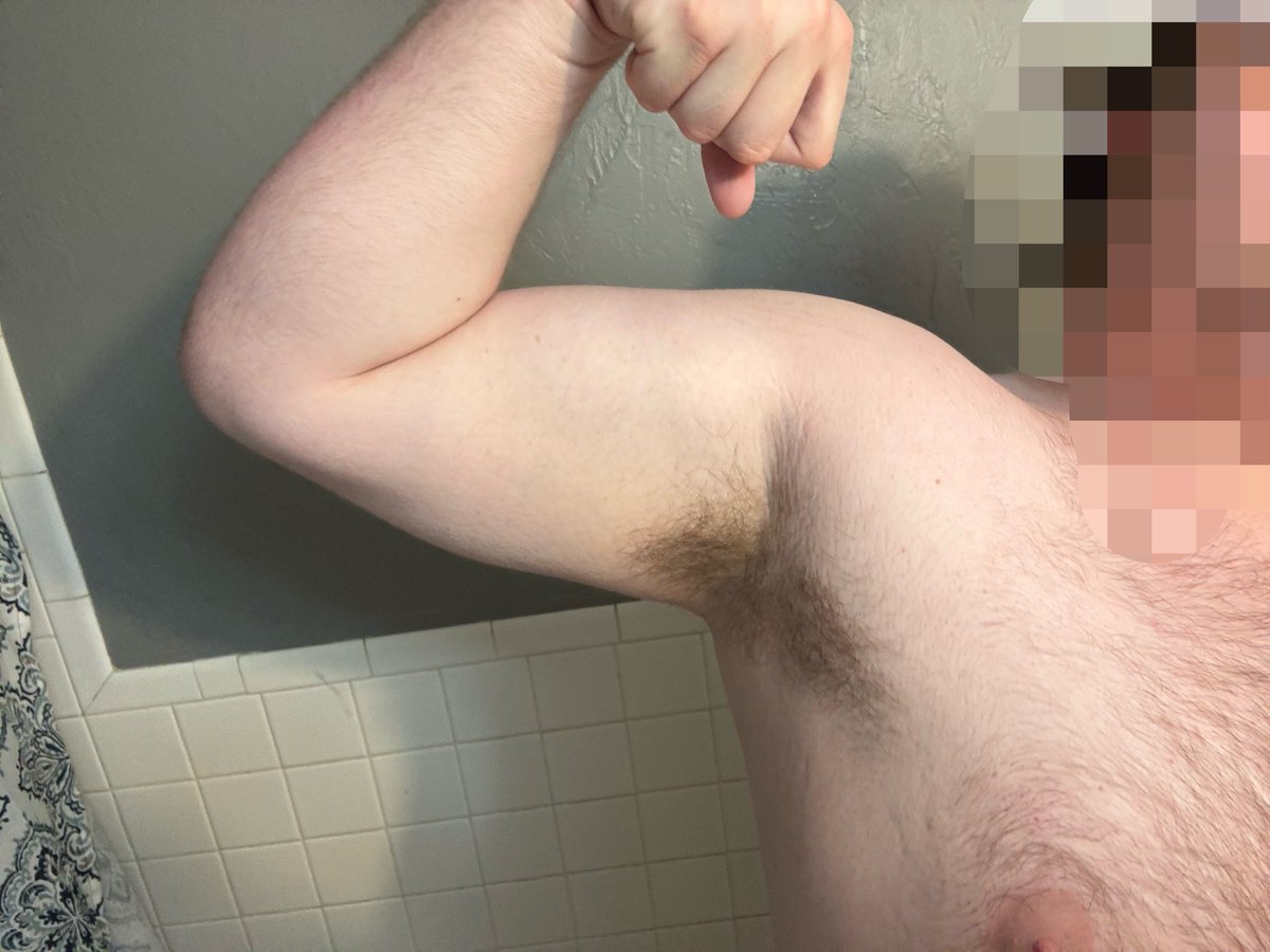 fvurryballz's tweet photo. Does this mean anything https://t.co/U3c2XXTjja
