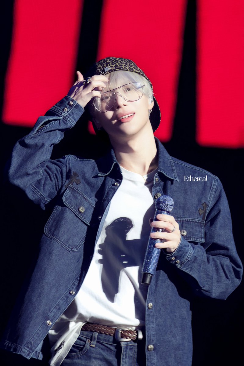 Ethereal_718's tweet photo. 2026-27 TAEMIN WORLD TOUR <LiMiNaL> in SEOUL

    🥽🤔👀

#태민 #TAEMIN #テミン #泰民
#TAEMIN_LiMiNaL https://t.co/F9GMCxG7zE