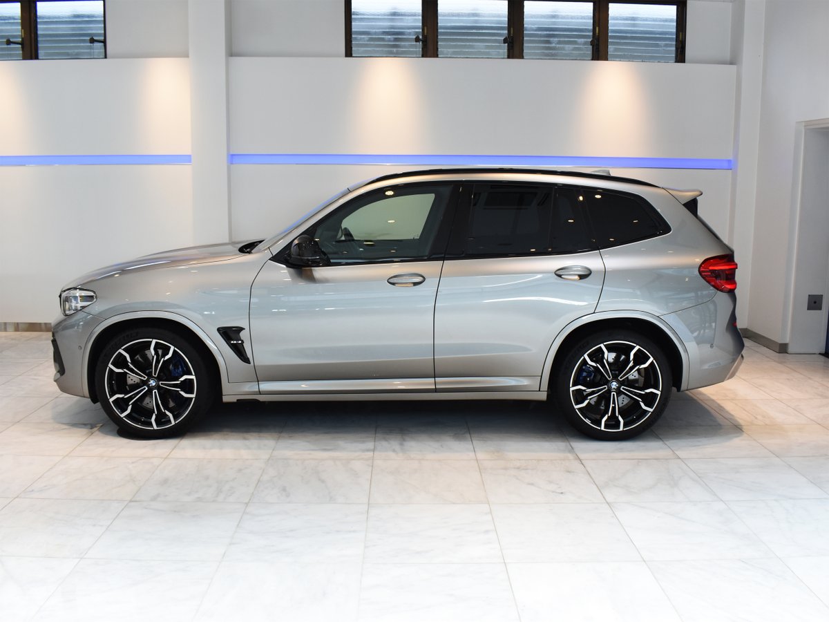 ROKKEY_SAITAMA's tweet photo. 2020年モデル BMW X3M コンペティション掲載完了👍

金属のような光沢感のあるドニントングレーが格好良い✨
シュニッツァーパフォーマンスアップグレードが装着されているので、600馬力&amp;最大トルクは71.3kg.mに向上しているようですが。

正直普通に乗る分には違いが分かりません。
踏めば分かる？ https://t.co/St5d8pLoTu