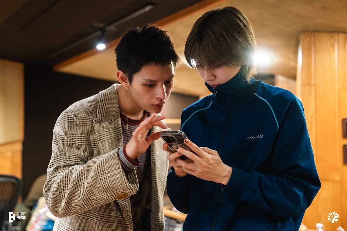 0lllpams's tweet photo. เราเลือกร้านกันมาเป็นชม.แล้วนะพี่ พี่จะกินอะไร

อะไรก็ได้

งั้นกินพิซซ่าไหม

ไม่เอา ไม่อยากกินแป้ง

ครับ https://t.co/xnLjuFEv7j