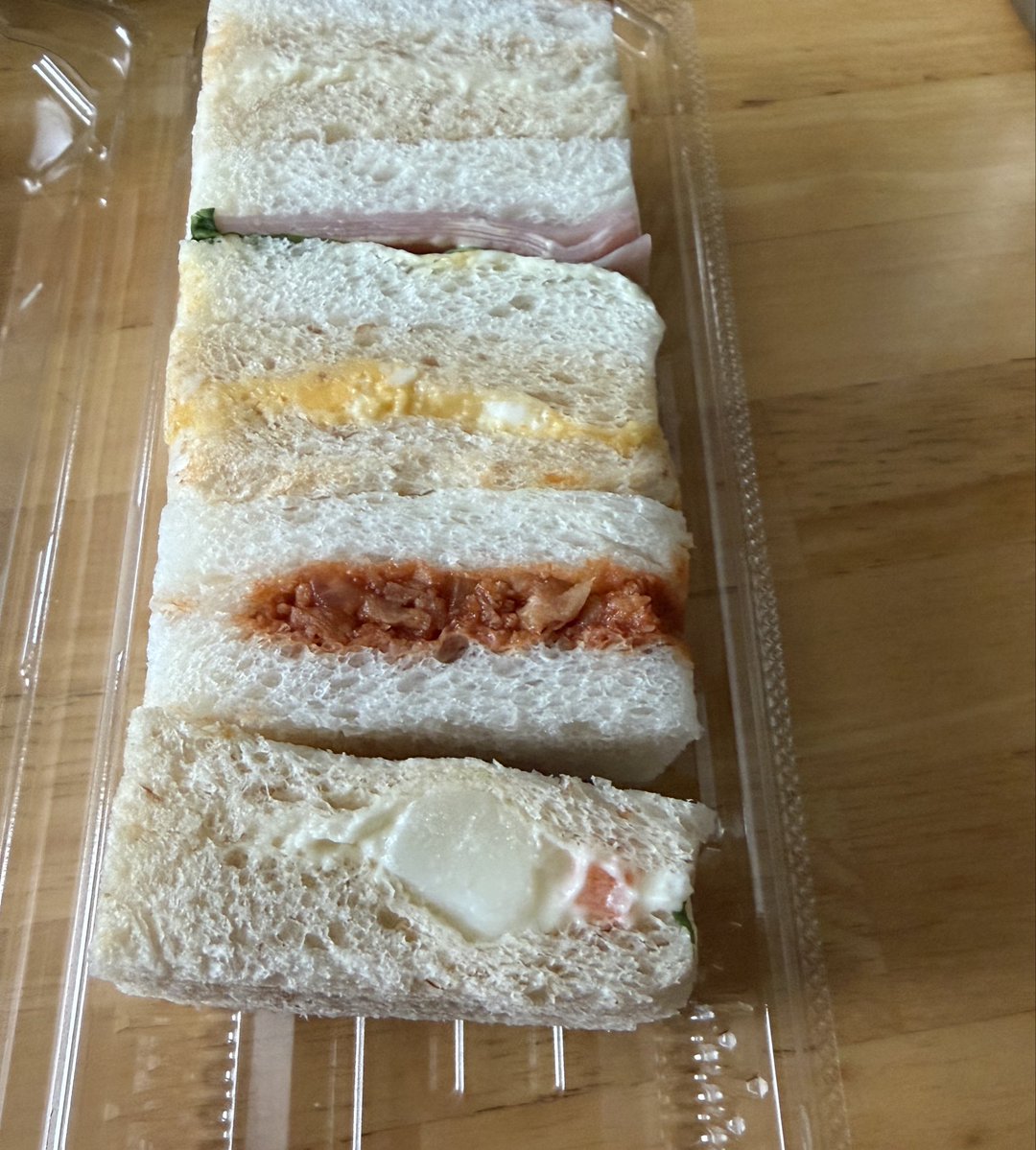 koitya's tweet photo. これだからイオンで売ってるものは信用できないんだよ… https://t.co/9PT2xhM0nz