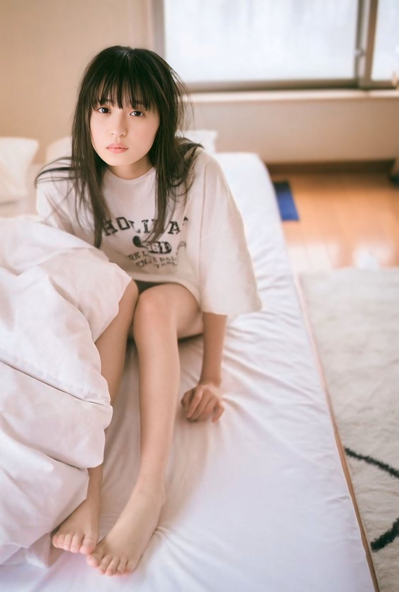 Akarishinshin's tweet photo. さし飲みして終電逃してお家来て、翌朝のちょっと気まずい雰囲気すぎてさすがにえちえちじゃないんですか？？ちがうんですか？？

#遠藤さくら https://t.co/hwaRK7Ocri