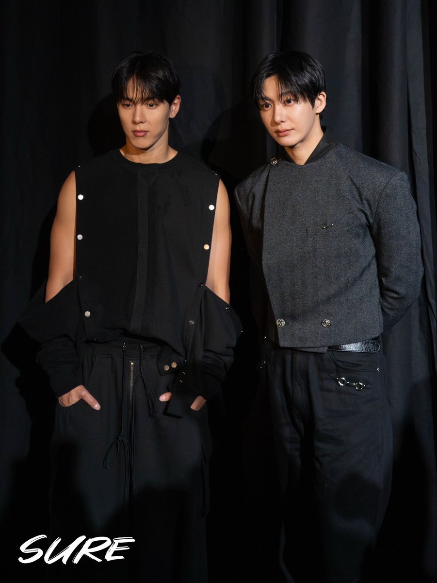 suremagazinekr's tweet photo. SHOWNU AND HYUNGWON AT CONCEPT KOREA SS27 IN PARIS

Concept Korea SS27 arrived in Paris on 1 October at the Palais de Tokyo, bringing together two Korean labels, BONBOM and ASPARAGUS, for the Spring Summer 2027 season.

#Shownu #Hyungwon #SureMagazine https://t.co/1vf6JVcX3o