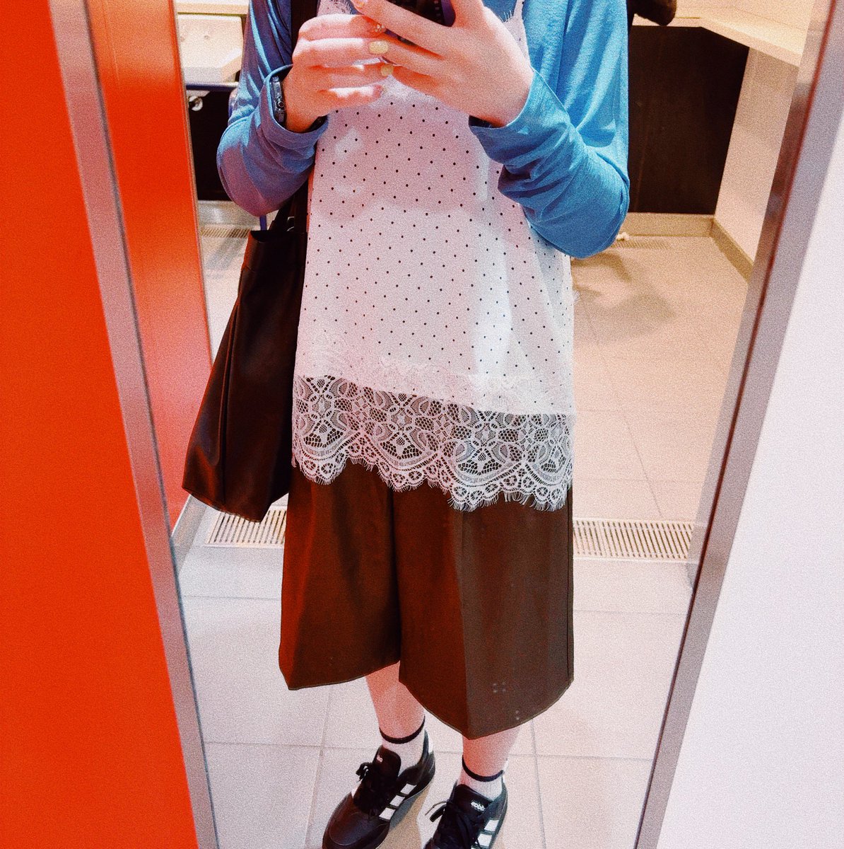 683042_'s tweet photo. 📍 𝖢𝖨𝖤𝖲𝖳（チェスト）

店名に運命を感じで仁人くんのアクスタ連れてお出かけ 🛵🥯 #日常垢 https://t.co/mERikdyouS