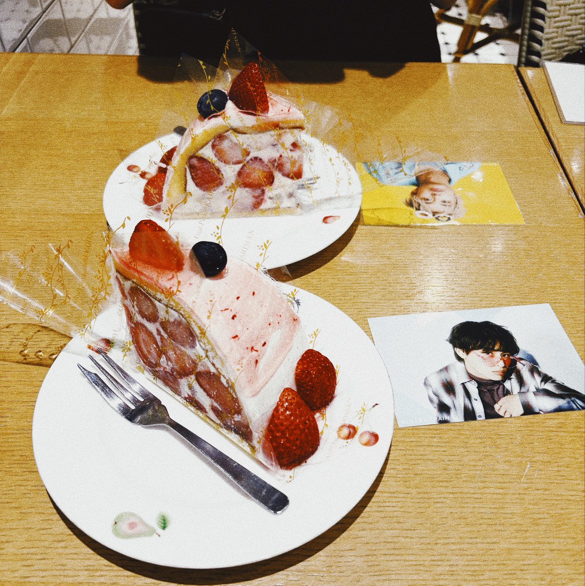 683042_'s tweet photo. 推し × 美味しい食べ物 🏹🏳️‍⚧️ https://t.co/ut5bEBtHr6