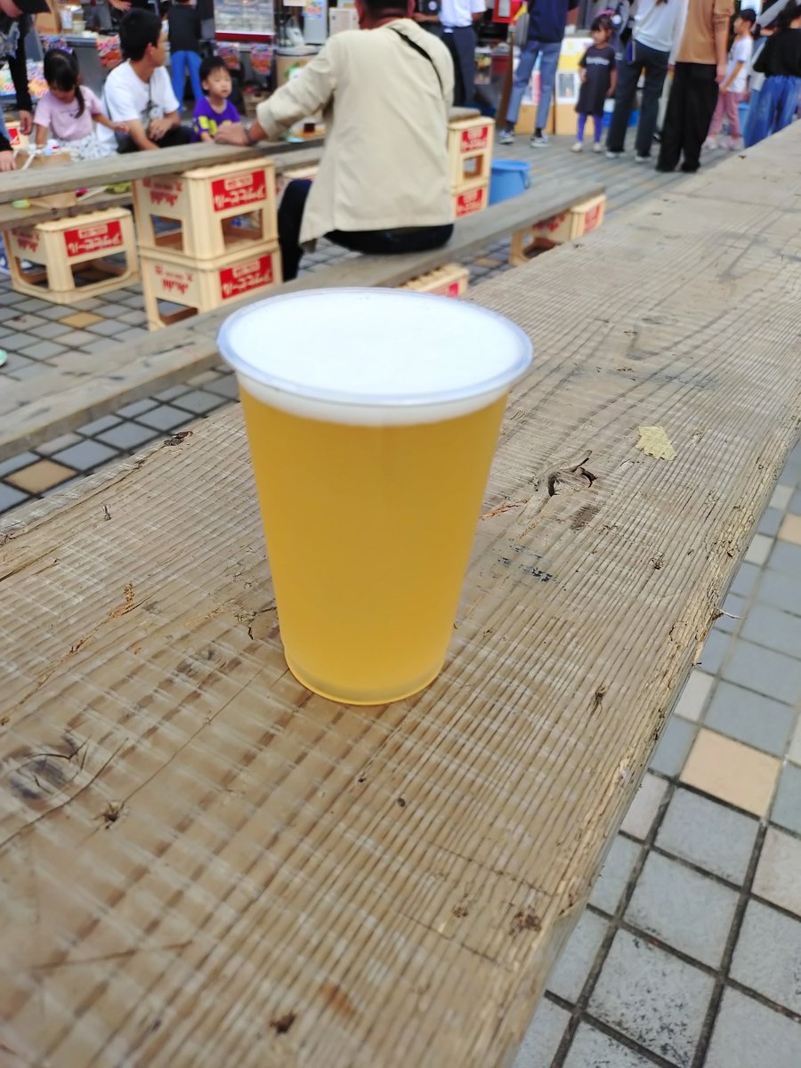 fourseasonsview's tweet photo. 今年も最寄り駅でクラフトビール祭り🍻 https://t.co/KwleAJ5vwP