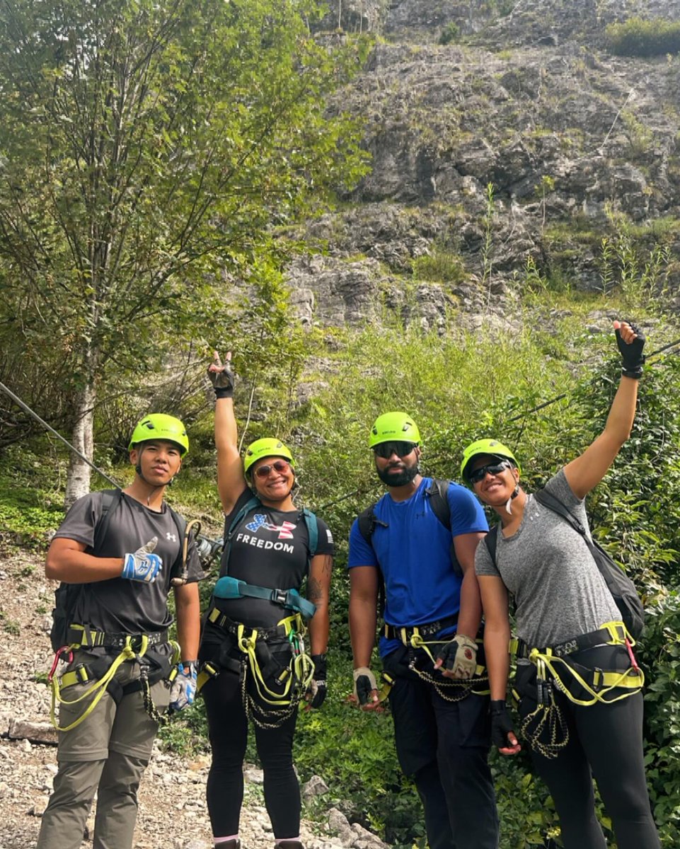 LiAyda's tweet photo. Klettersteig: Würde ich es nochmal machen? Ähm... noch offen. https://t.co/0cByxyxpYi