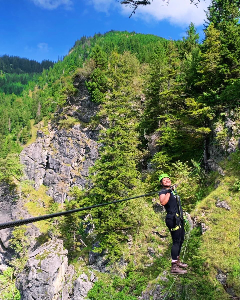 LiAyda's tweet photo. Klettersteig: Würde ich es nochmal machen? Ähm... noch offen. https://t.co/0cByxyxpYi
