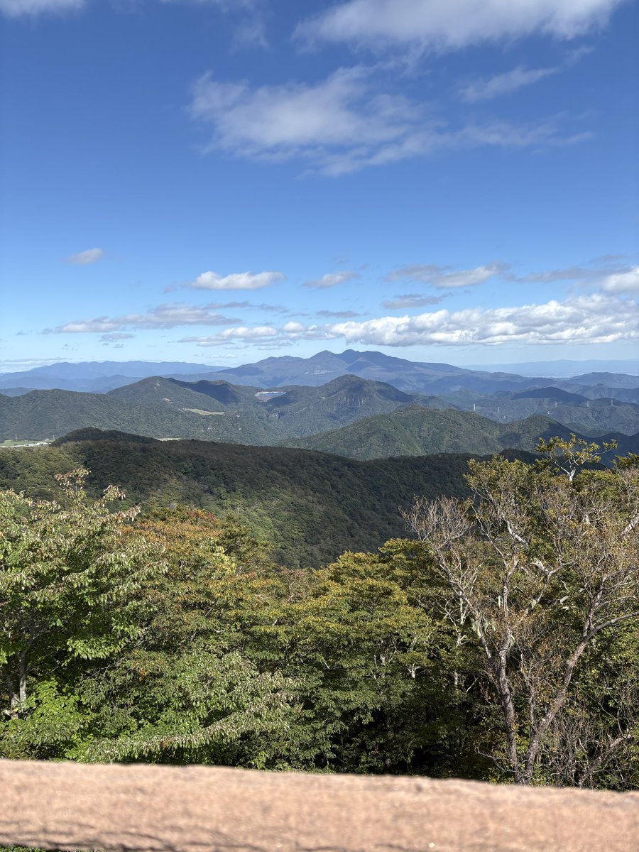 nnrr_2dabo's tweet photo. 天気良すぎて最高!!
#霜降高原 https://t.co/eucJkwtMOI