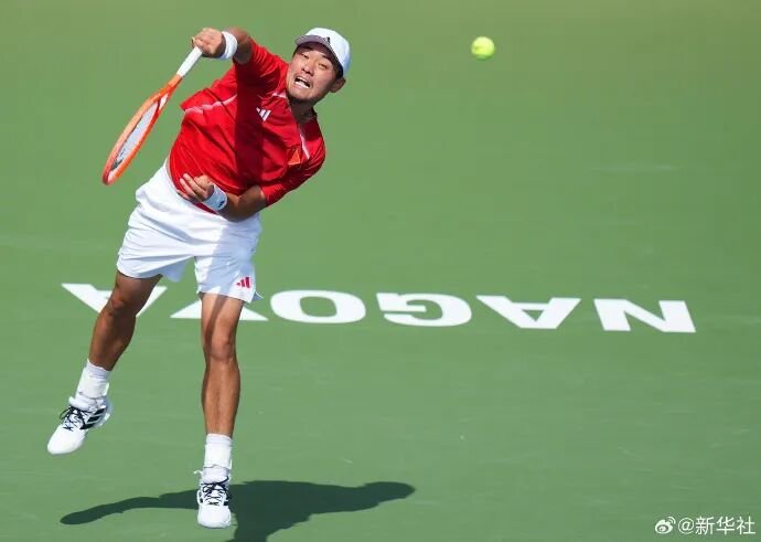 shanghaidaily's tweet photo. China’s Wu Yibing won silver in men’s singles tennis at the Aichi-Nagoya Asian Games in Japan, losing in straight sets to Hong Kong, China’s Coleman Wong, who claimed gold. https://t.co/39mww9COs3