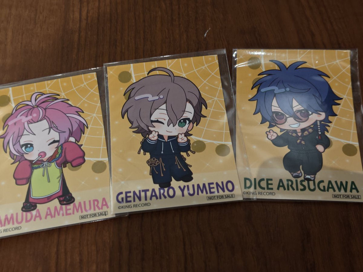 yuukim0303's tweet photo. 【交換】ヒプマイ コスモワールド ボールカップ カーニバルゲーム ステッカー

譲：乱数、幻太郎、帝統

求：寂雷、一二三、独歩

シブヤ⇔シンジュクの3：3での交換希望ですが、バラでも検討可

本日ぴあアリ、コスモワールド周辺手渡し
郵送可 https://t.co/A4tBd3B7db