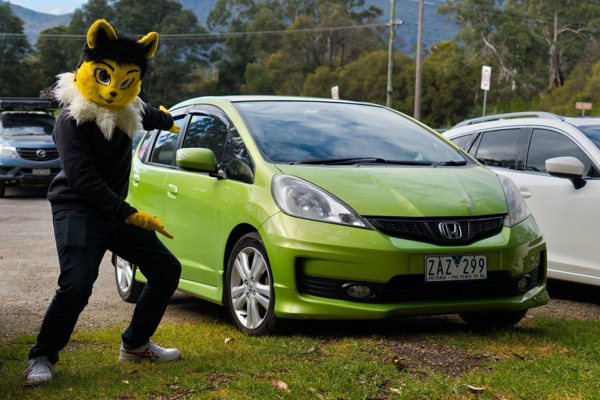 EJ_AutoArt's tweet photo. Its a fih! An Egg Whisk! 

#FursuitFriday
📷: @BrambleWah 
🚗: @Sushi_boye https://t.co/tQfUjXPOKz
