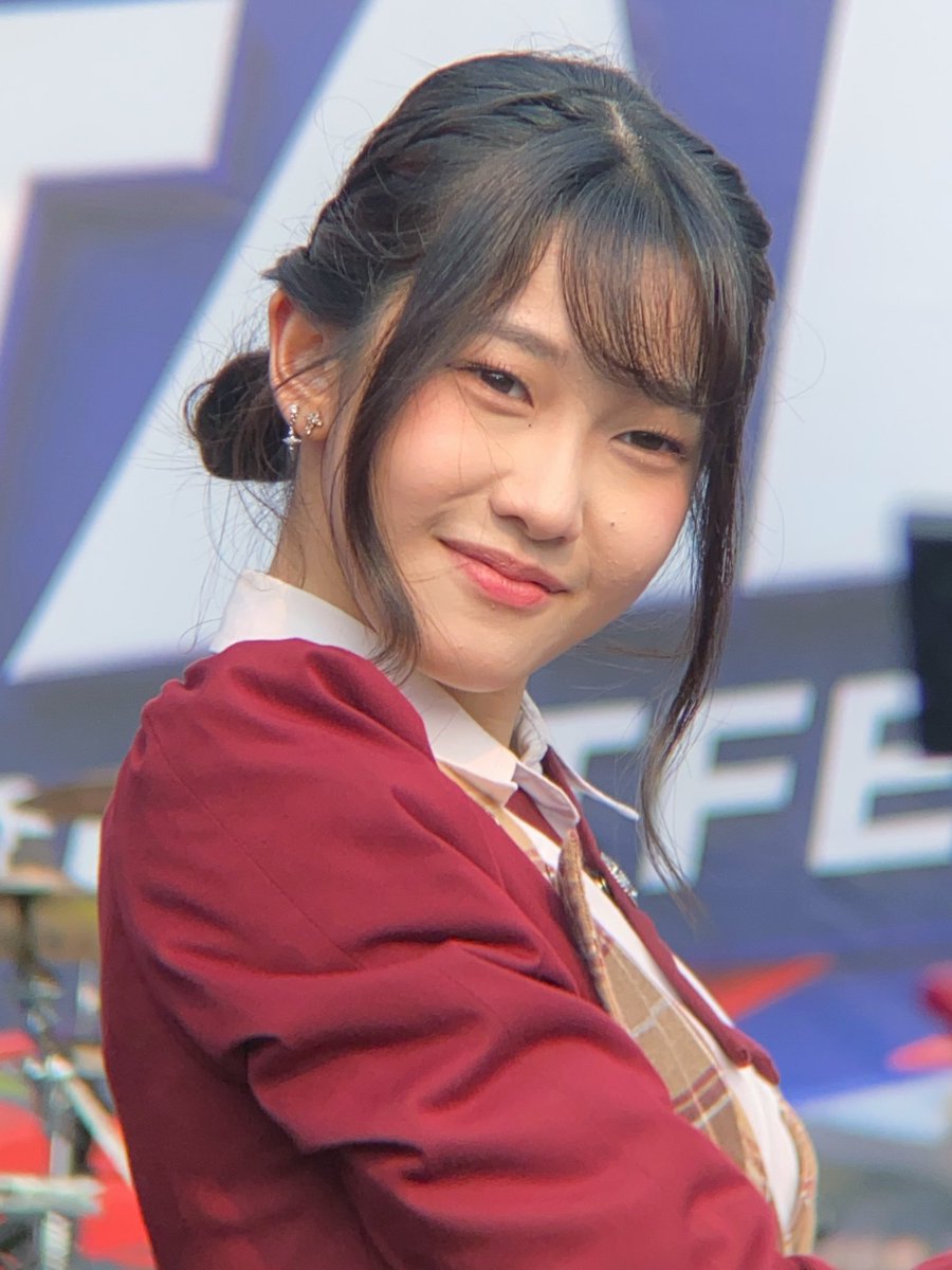 trikpik's tweet photo. .@M_OlineJKT48 https://t.co/ggc2YONUHl