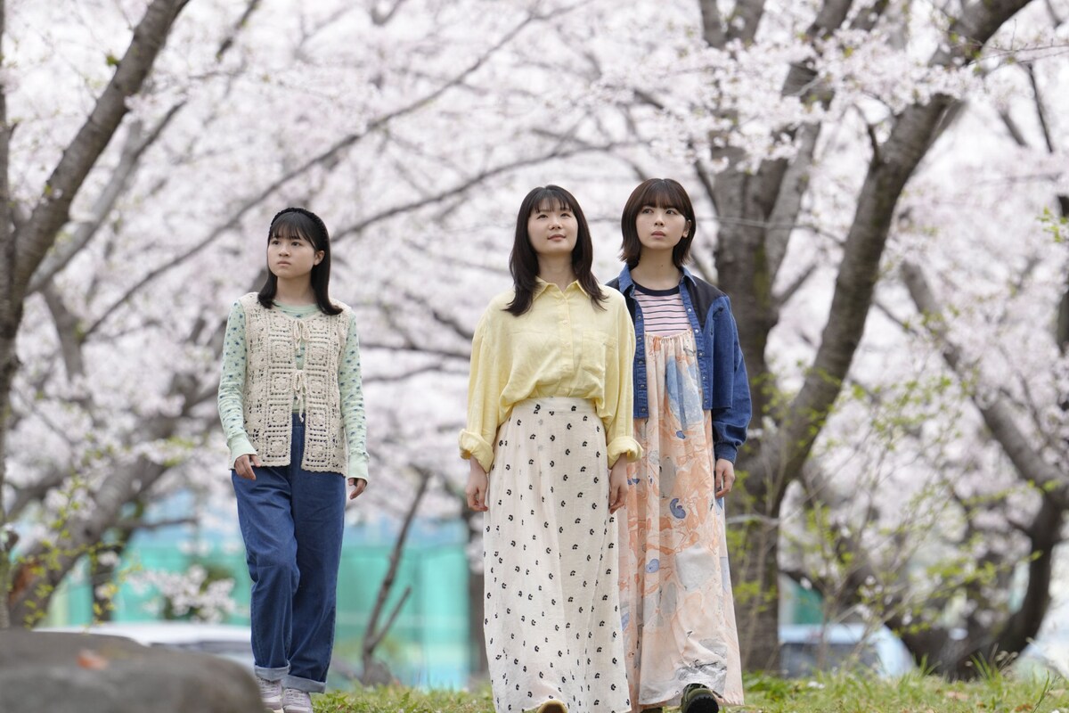 eiga_natalie's tweet photo. 小野花梨が管理栄養士演じる「桜の下のポリフォニー」に乃木坂46筒井あやめ、新津ちせ

舞台は埼玉県幸手市（コメントあり）
https://t.co/j3ljeYYfXx

#桜の下のポリフォニー https://t.co/FOYBdSX83W