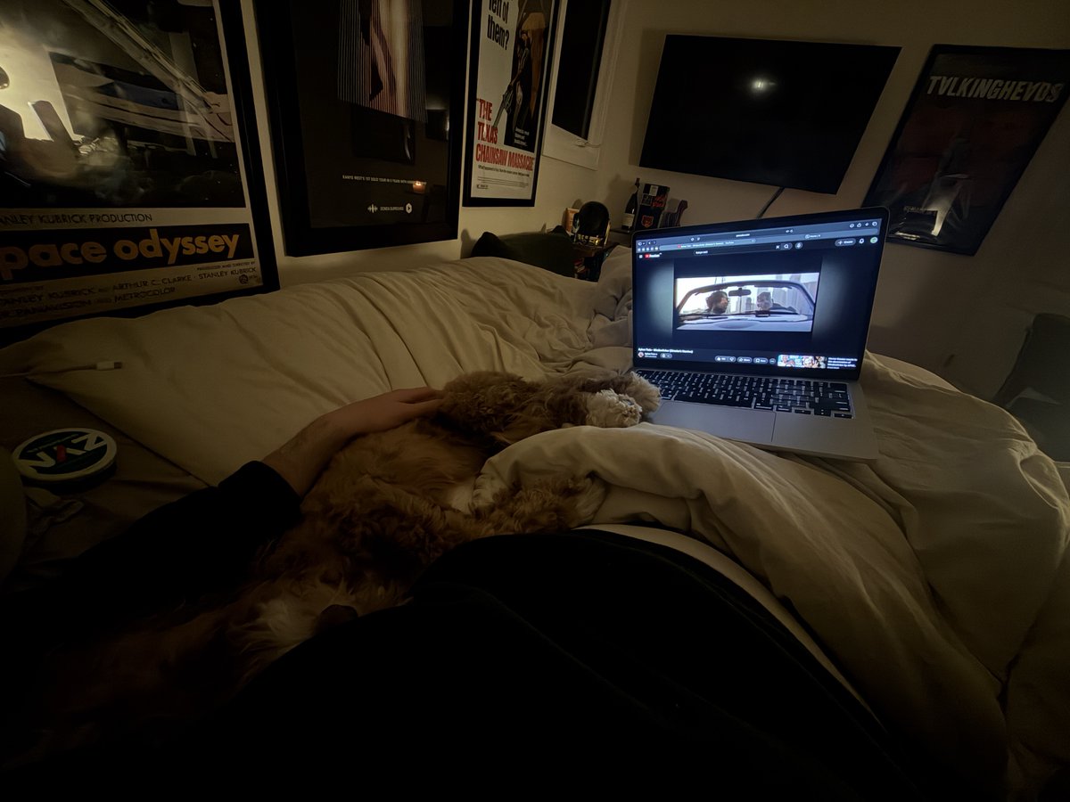 iwantaLaFerrari's tweet photo. watching Aphex Twin videos with the boss https://t.co/DaEfqzRl1Z