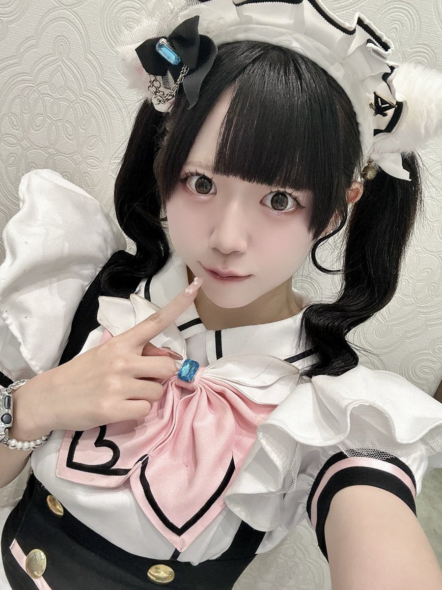sui_md2's tweet photo. すい900回目のお給仕❕🎀*.+ﾟ

今日もたくさんのご主人様お嬢様にお会いできますようにo(＞‧̫＜)o⤴️💖 https://t.co/znLjYEM96C