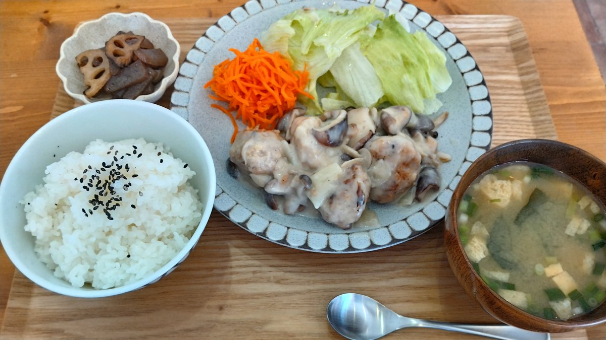 Shikuu_K's tweet photo. I revisited Sanuki Farm Gurashi in Kinashi-cho, Takamatsu City. 
Kitashirakawa Digital Exploring Office - Kitchen garden, Running/Marathon, Python etc.: Shikuu's Gourmet from May 2026 https://t.co/ZrID7eAH4u https://t.co/1MUqjfHwrq
