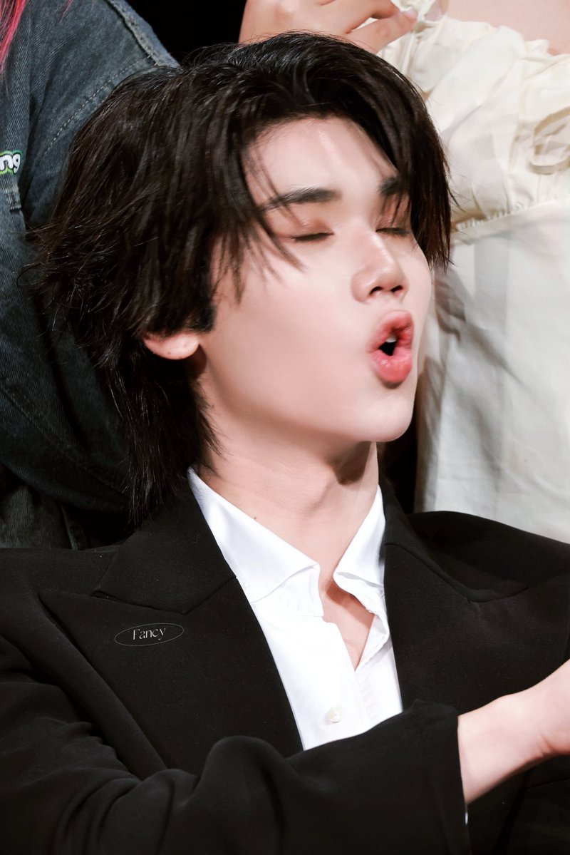 xerneasnai's tweet photo. foto aib tapi kenapa malah lucu nan menggemaskan ginii 😭😭🤏🏻 https://t.co/nzzXabGQss
