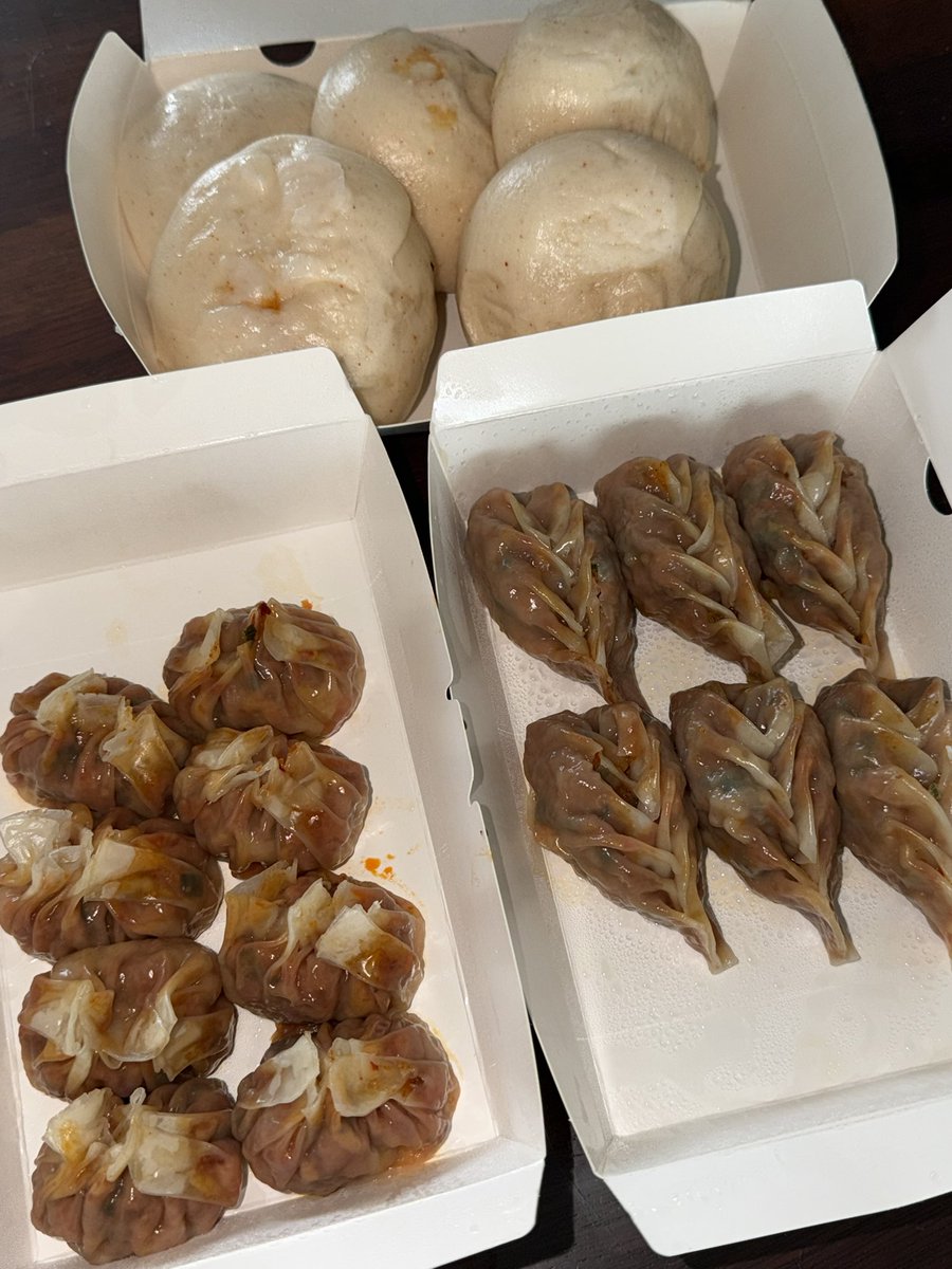 bokking100's tweet photo. 고기만두보단 김치만두 https://t.co/nDEONa6cRj