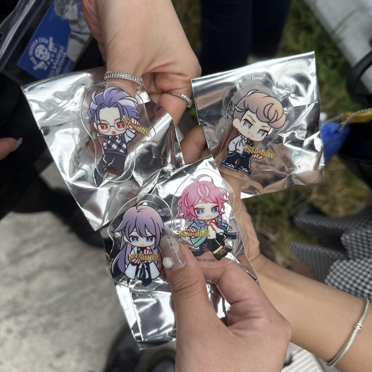 meowmeow_66's tweet photo. 【交換】12th オンラインくじ ちびキャラリング ヒプマイ ヒプノシスマイク

譲:獄、盧笙、乱数、寂雷

求:一二三、理鶯、帝統、左馬刻
（友人分含む）

現在ぴあアリ現地におります。
現地交換可

お気軽にお声がけください🥂 https://t.co/c8bk4Y8GsT