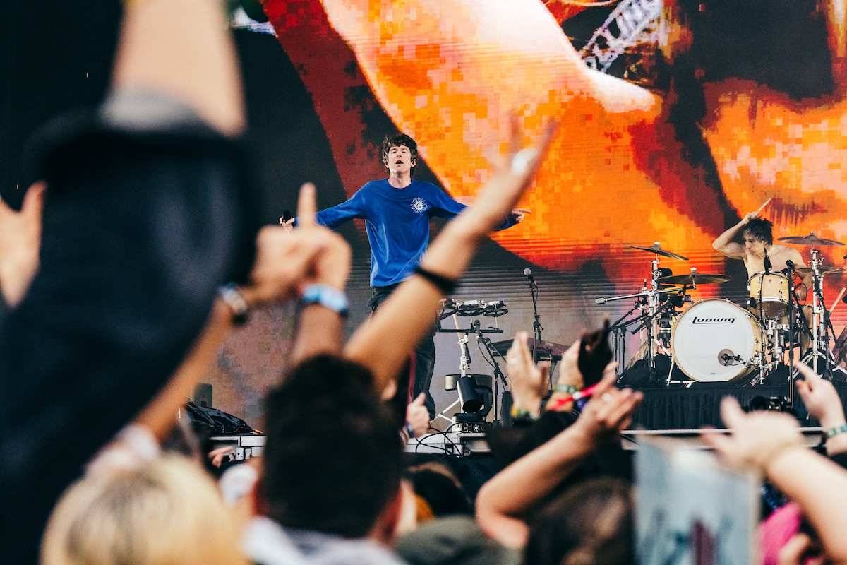 aclfestival's tweet photo. A little T.L.C. for your feed @TURNSTILEHC https://t.co/KAZ1QRGLzD