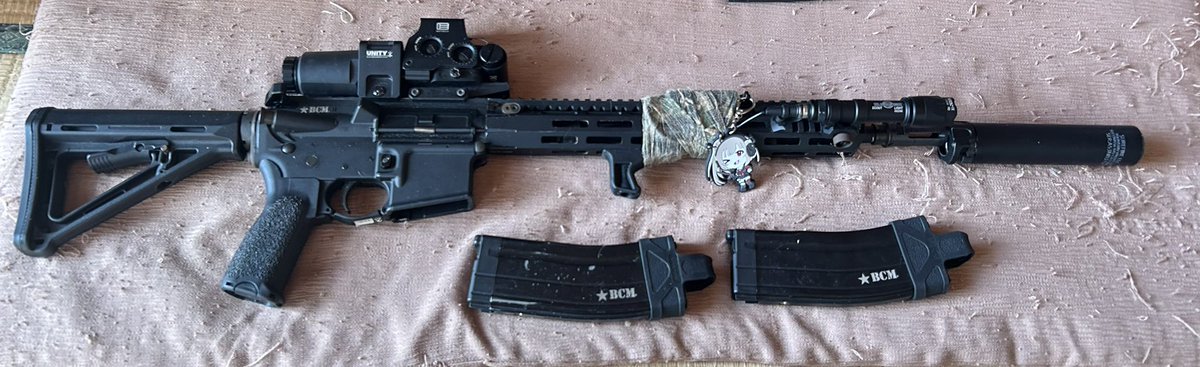 reo_reo320i's tweet photo. 改 自分のエアガンBCMMCMR14.5インチのガスブロバックがゴテゴテカスタム完成
#エアガン #サバゲー #ktactical #BCMair https://t.co/vao6bsDNy7