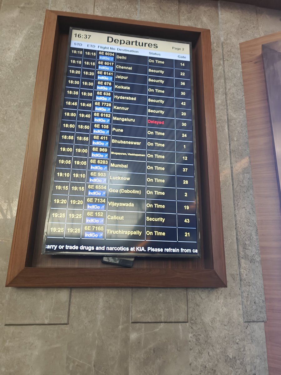 PradeepAskForU's tweet photo. Day6 Until you resolve 
Dear @asrvizagairport the Bangalore(BLR)&amp;Navi Mumbai(NMI) airports, the destination is being displayed as Bhogapuram instead of Visakhapatnam causing confusion among passengers. Please resolve this issue ASAP @navimumairport @BLRAirport @flyVizag https://t.co/aoz4GMMX7d