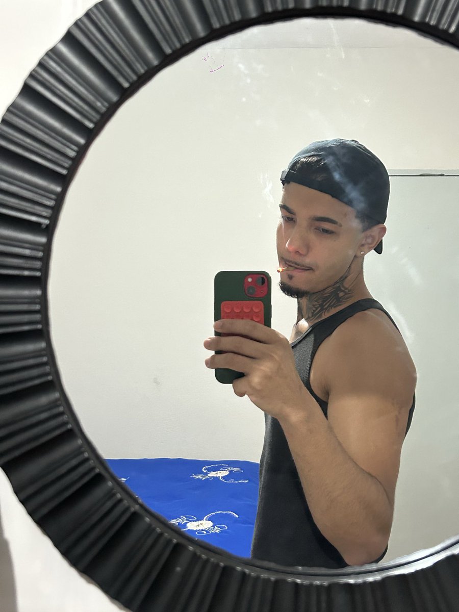 Erick_SPzo's tweet photo. https://t.co/gc2fY6ZyOM
Quem chega p F1 cmg ? 🥵😈

#chudai 
#wataa https://t.co/MNbj3nINvn