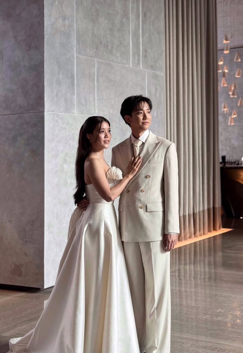 adorekrit's tweet photo. congratulations P’Petch and P’New 🤍🥹 https://t.co/igjorxrBke
