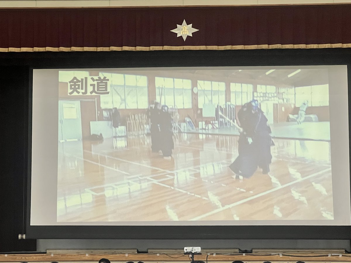 shiko_mie's tweet photo. 学校説明会 中2対象-6
中学2年生対象 午後の部
放送部 学校紹介ムービー
#四日市高校 #四高 #SSH #JST #学校説明会 #オープンスクール https://t.co/8G6alNZrDz