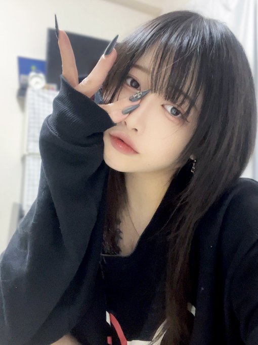 BnaryTrade's tweet photo. 長生きするつもりはない
30越えたら消える https://t.co/PzBiahs4MD