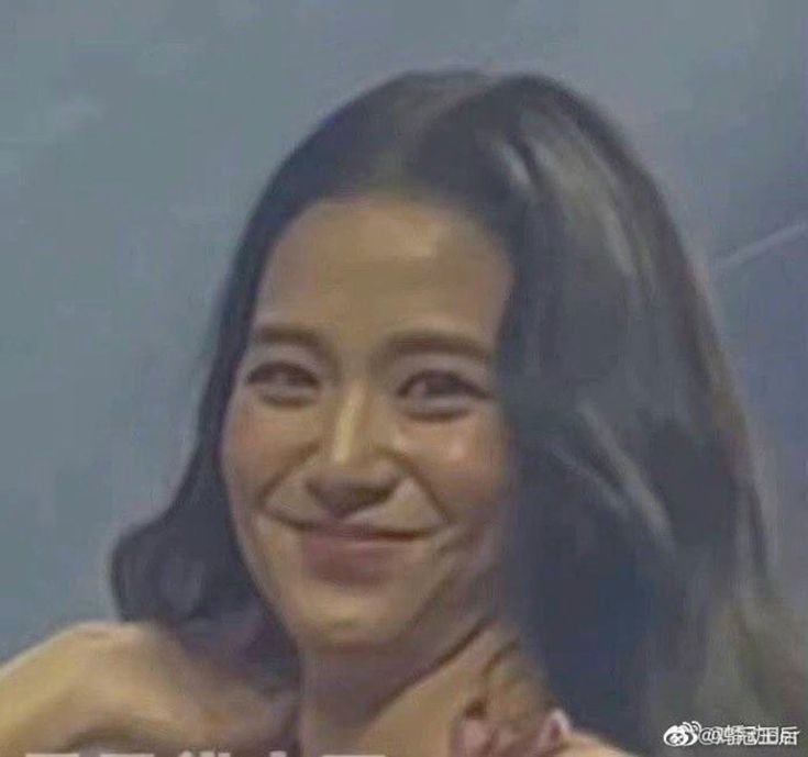 pirindel's tweet photo. @skullashr Jisoo memang jelek https://t.co/BlCwuVJ98o