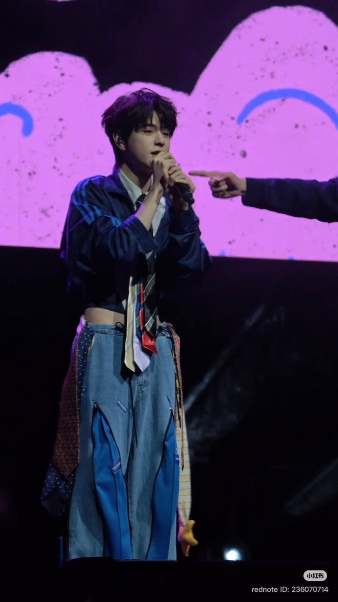 hannawithanh_'s tweet photo. IM ABOUT TO KMS IM NOT KIDDING

Calling Aylio with love 
#AylioXHK2026 https://t.co/HGKjIOUzyu
