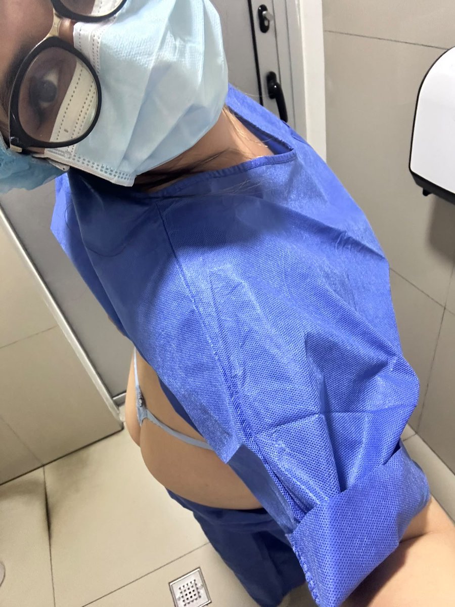 Enfermerahot95's tweet photo. Buenas noches mis pacientitos! Fue un día largo y muy movido pero no me eh olvidado de ustedes 🤭 acá les traigo la panty ganadora! Gracias por participar y apoyarme y en mi only subiré un tratamiento más especial esta noche 🤭 https://t.co/ZGEm1LBZEW
