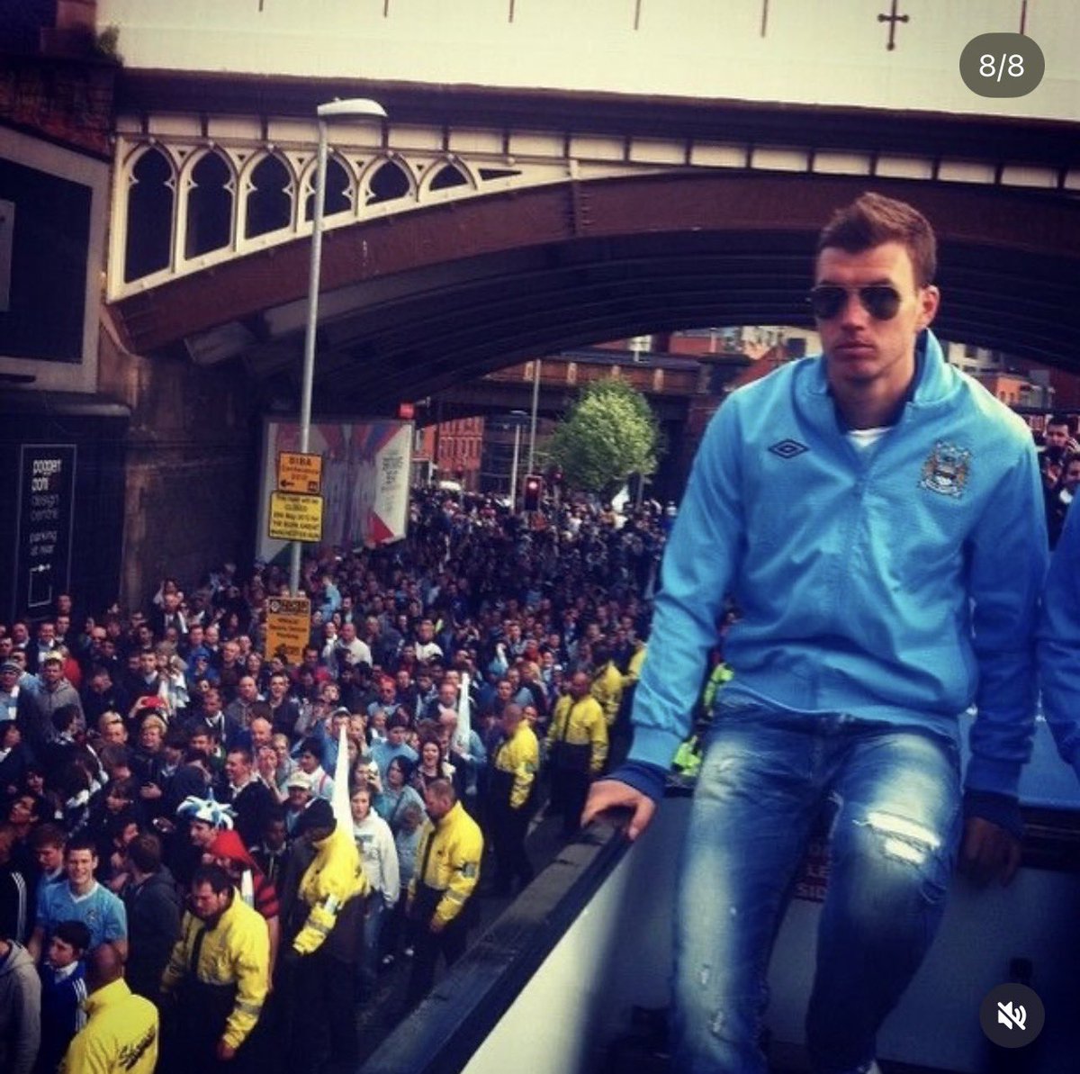 mehulg10's tweet photo. The Bosnia National Team posted some serious throwback photos of Džeko during his City days. This era is pure nostalgia. https://t.co/8bizDXTKS8