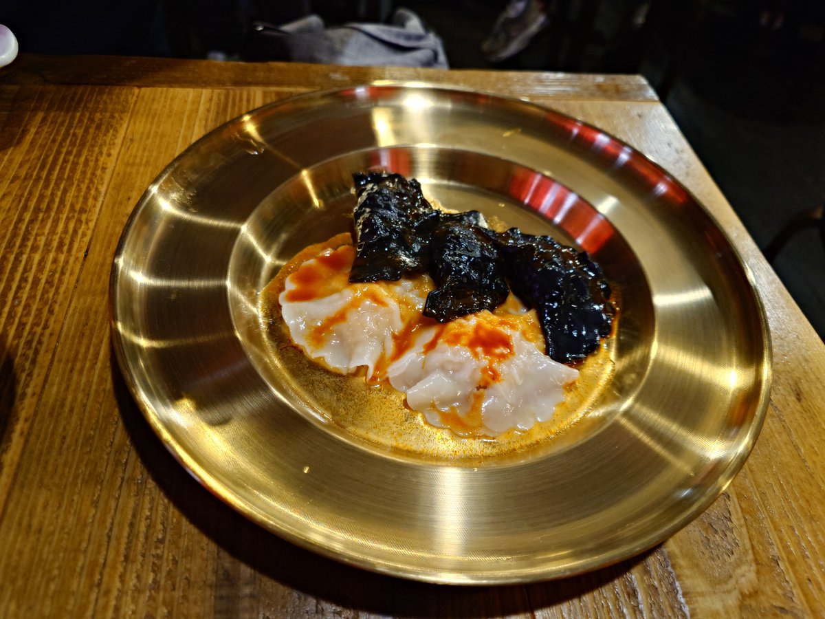 hoshimacchi's tweet photo. 鉄鍋のジャンとコラボしてる米とサーカスに来ました https://t.co/3aqrKHhXp3