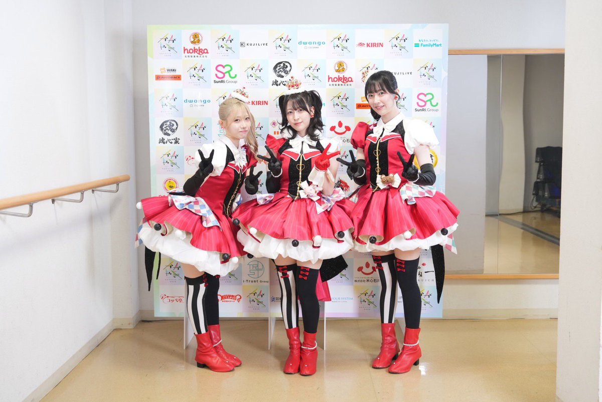 kagayaki_fes's tweet photo. ／
#かがやきフェス2026
#みらくらぱーく！ from 蓮ノ空女学院スクールアイドルクラブ さんです🎤
＼

10月3日(土)、4日(日)開催
北陸最大のアイドルフェス🏟✨
『かがやきフェス2026』

📱公式サイト
↳http://https://t.co/Z4iwSkHAuN

🎫各会場入場チケット
・かがやきフェス満喫チケット（全会場共通券）
・金沢歌劇座入場チケット
・アップグレードチケット（金沢歌劇座・前方指定席）
↳http://https://t.co/Sy1avEUm8q
・ライブハウス共通入場チケット
↳https://t.co/6uTIEC8SPU

==================
メイン会場ニコ生中継はコチラ▼
http://https://t.co/KQGRE1WDdd
==================

#がんばろう北陸
#かがやきフェス
#ほくりくアイドル部
#北陸
#アイドルフェス
#ニコ生 #独占生中継