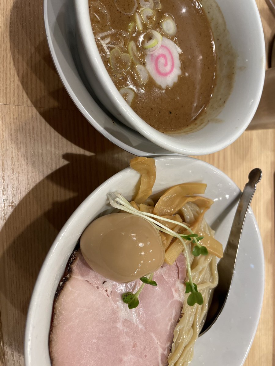 kahiiro99's tweet photo. 今週お疲れ様でした🍵
最近のごはん、お得シリーズの丸亀製麺、天一、つけ麺tetsuの麺祭り🍜
どれも賑わってました〜❗️

到着優待は、
✅パンパシ
500株で2000ポイント。
購入スタンプためれば商品引換も。 https://t.co/DfoQix72ef