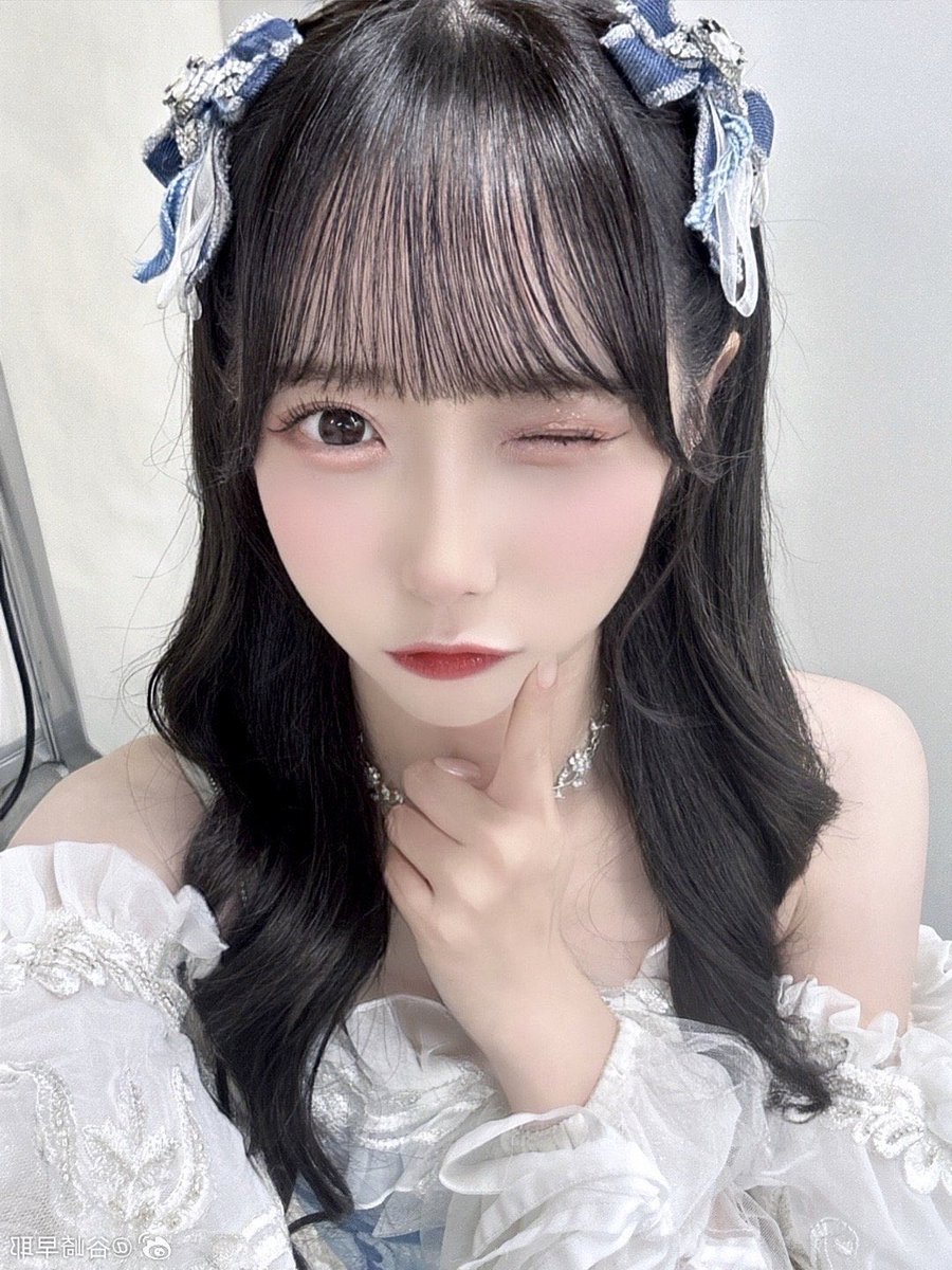 sysy_rya's tweet photo. @YouTubeJapan ノイミーの #谷崎早耶 ちゃん😉🤍🤍ウインク達人のアイドルちゃんです( •̀ ̫ -︎︎ )☆ https://t.co/o1l7lnjUNC