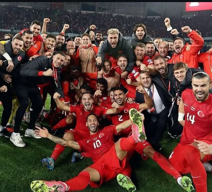 Memomcom's tweet photo. Nerdesin amk neredesin https://t.co/mAJL94rsvW