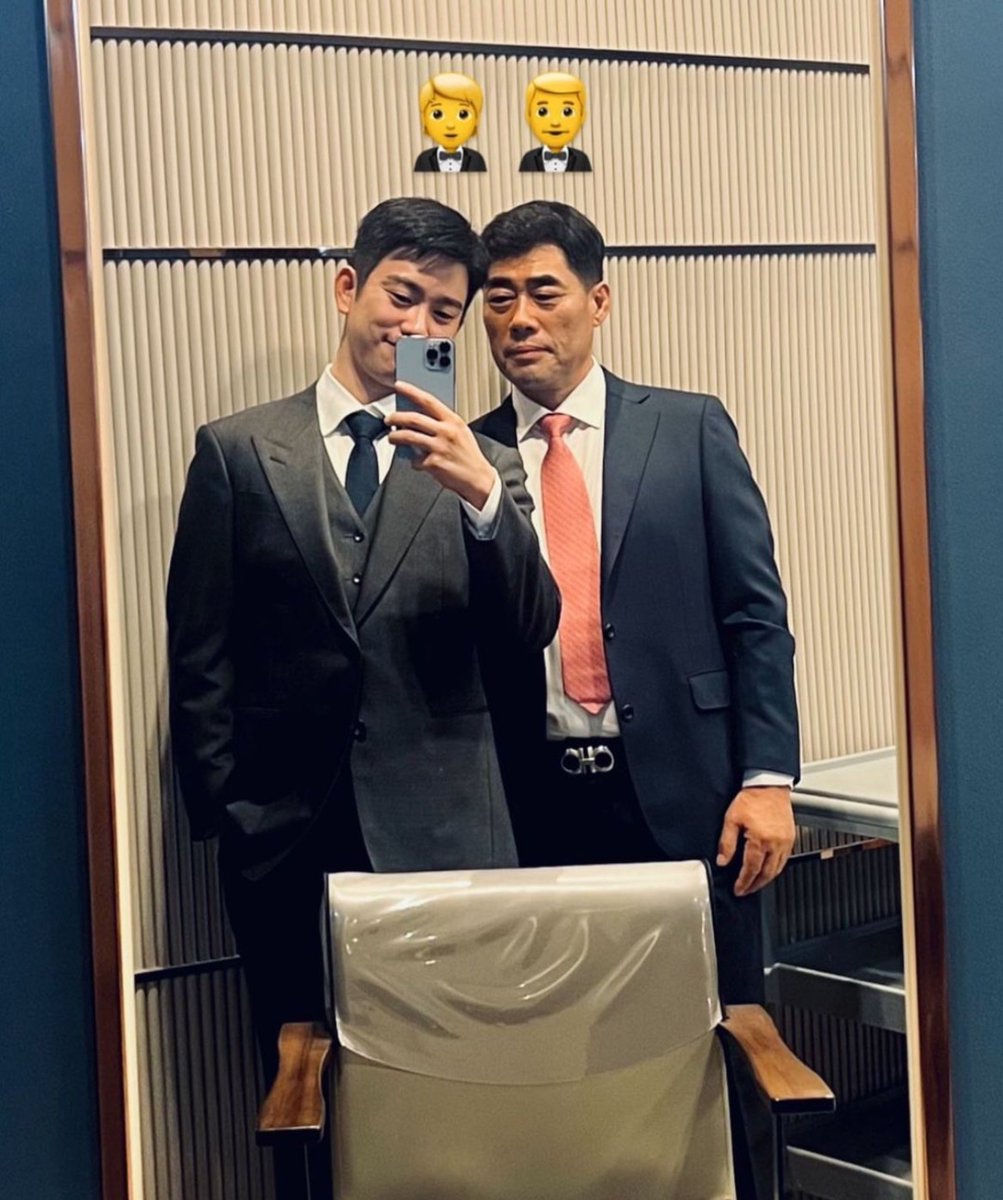 BnyoungBaby's tweet photo. >^^< https://t.co/JT1f2M1Tze