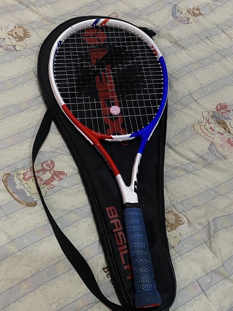 8118soe's tweet photo. wts raket tennis ebox basica, free damper &amp; tas https://t.co/kxcqATKhC7