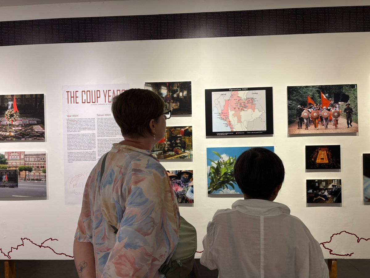 SEAJunction's tweet photo. 📸 A look inside The Coup Years: A Visual Chronicle of Resistance in Myanmar in Jakarta. The exhibition continues until 11 October 2026 at Dia.Lo.Gue Artspace. Visit the exhibition while it is still on view.
#jakartaartgallery #artisindonesia #photographe #photoftheday https://t.co/wsTgyHdejQ