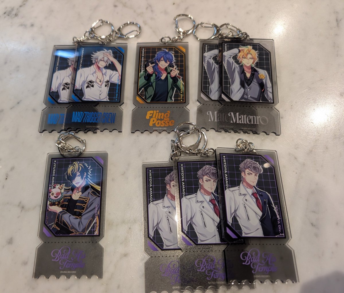 siosio_osio_'s tweet photo. ヒプノシスマイク ヒプマイ アクリル チケット風 キーホルダー 交換

求⇒独歩、理鶯、銃兎、盧笙、簓

譲⇒左馬刻×2、帝統×1、一二三×2、獄×3、十四×1

独歩、簓は左馬刻と交換のみでお願いします。

ぴあアリーナ周辺での交換です。
よろしくお願いします🙇‍♀️ https://t.co/AcVb6SGrgP
